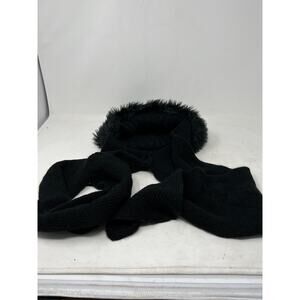 Black Womans Knit Hat Scarf w Faux Fur